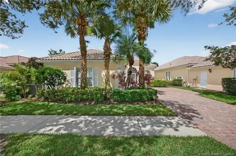 8952 SE Eldorado Way Hobe Sound FL 33455