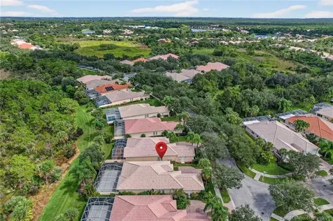 8952 SE Eldorado Way Hobe Sound FL 33455