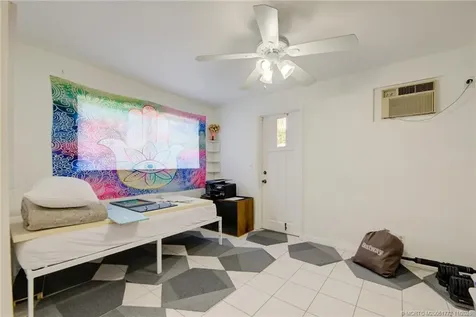 5225 NE 5th Avenue Oakland Park FL 33334