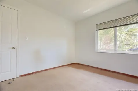 5225 NE 5th Avenue Oakland Park FL 33334