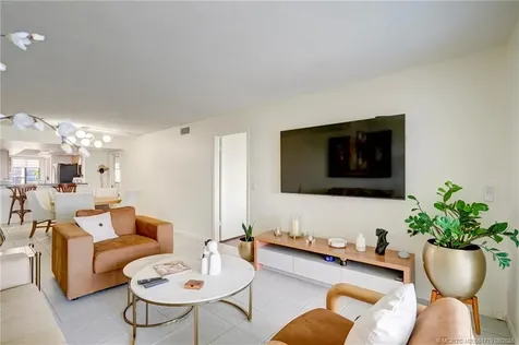 10 NE Plantation Road Stuart FL 34996