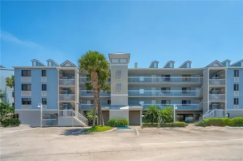 10 NE Plantation Road Stuart FL 34996