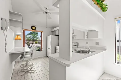 7881 SE Sugar Sand Circle Hobe Sound FL 33455