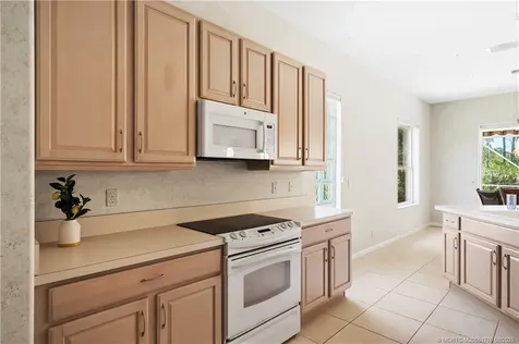 1340 NW Red Oak Way Jensen Beach FL 34957