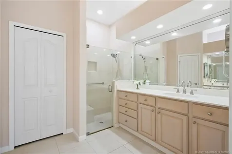 1340 NW Red Oak Way Jensen Beach FL 34957