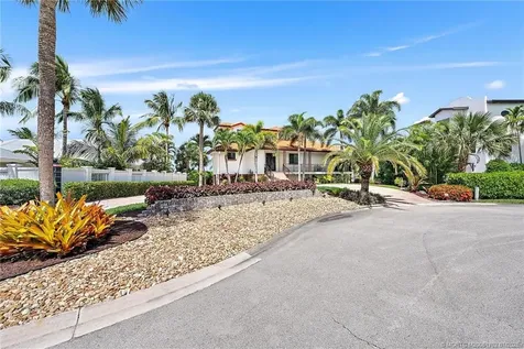 14 Herons Nest Sewalls Point FL 34996