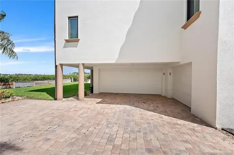 14 Herons Nest Sewalls Point FL 34996