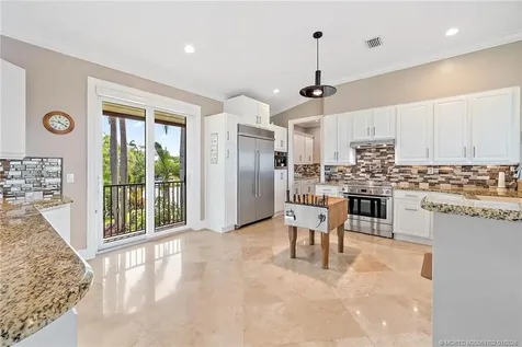 14 Herons Nest Sewalls Point FL 34996