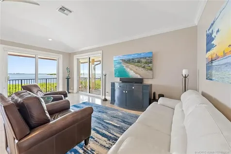 14 Herons Nest Sewalls Point FL 34996