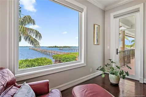 14 Herons Nest Sewalls Point FL 34996