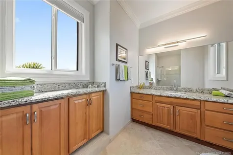 14 Herons Nest Sewalls Point FL 34996