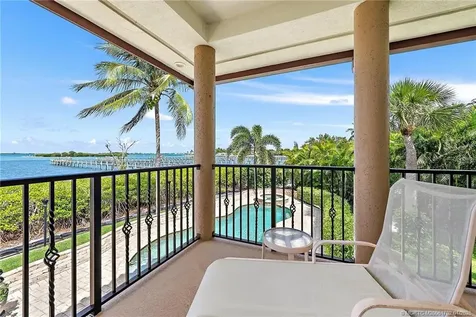 14 Herons Nest Sewalls Point FL 34996