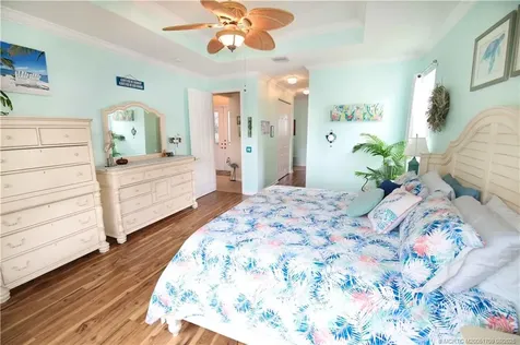 471 NW Blue Lake Drive Port St Lucie FL 34986