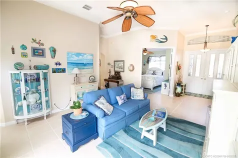 471 NW Blue Lake Drive Port St Lucie FL 34986