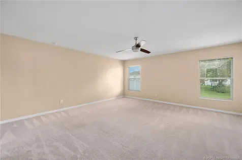 6906 NW Kowal Court Port St Lucie FL 34986