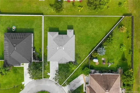 6906 NW Kowal Court Port St Lucie FL 34986