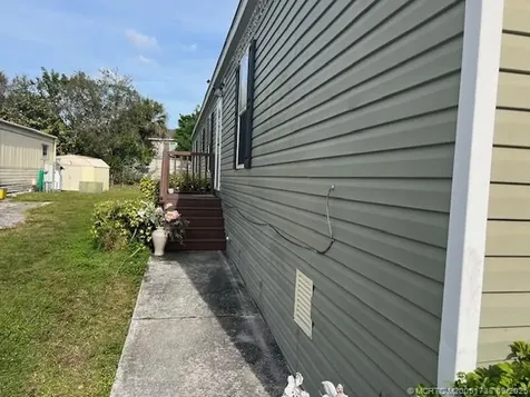 4660 Lucille Drive Lake Worth FL 33463