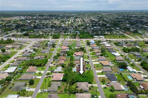 1013 SW Fisherman Avenue Port St Lucie FL 34953