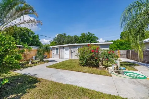 1073 NE Orange Avenue Jensen Beach FL 34957