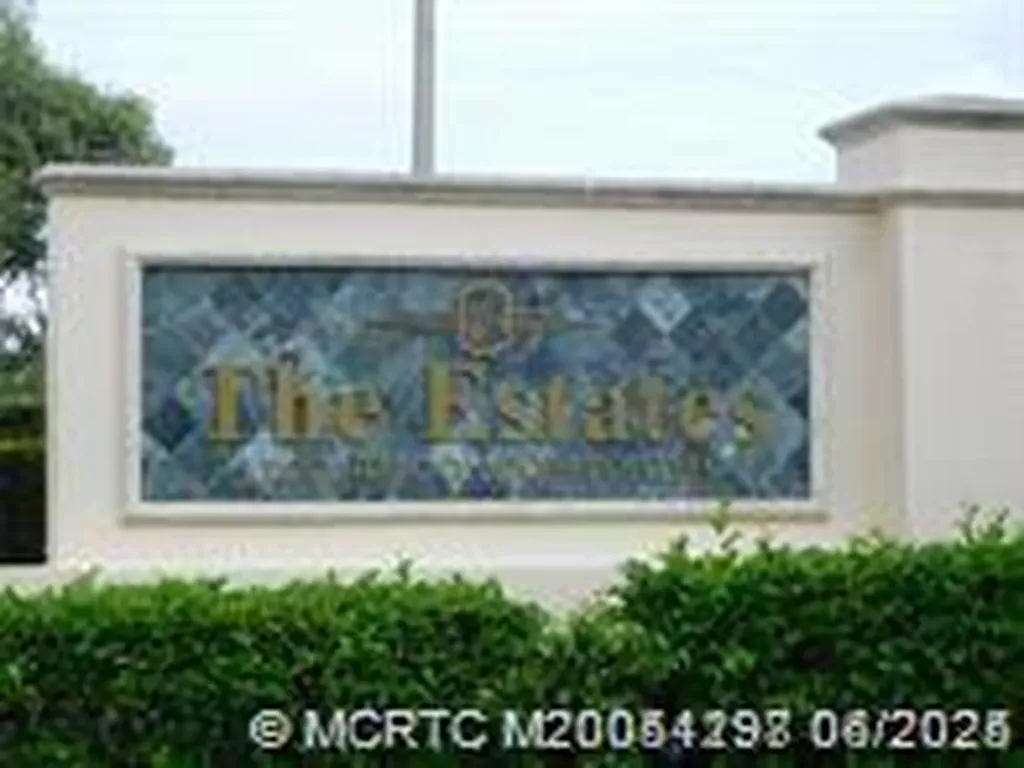 225 SE Kitching Circle Stuart FL 34994