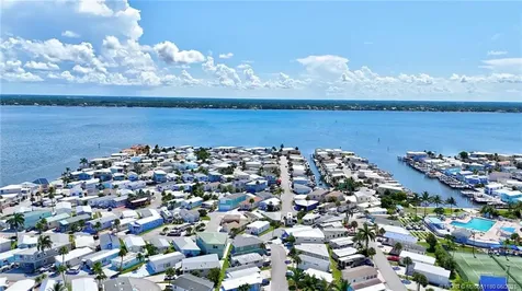 1207 Nettles Boulevard Jensen Beach FL 34957