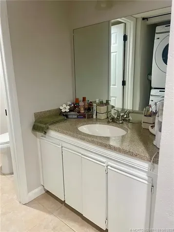 1522 SE Royal Green Circle Port St Lucie FL 34952