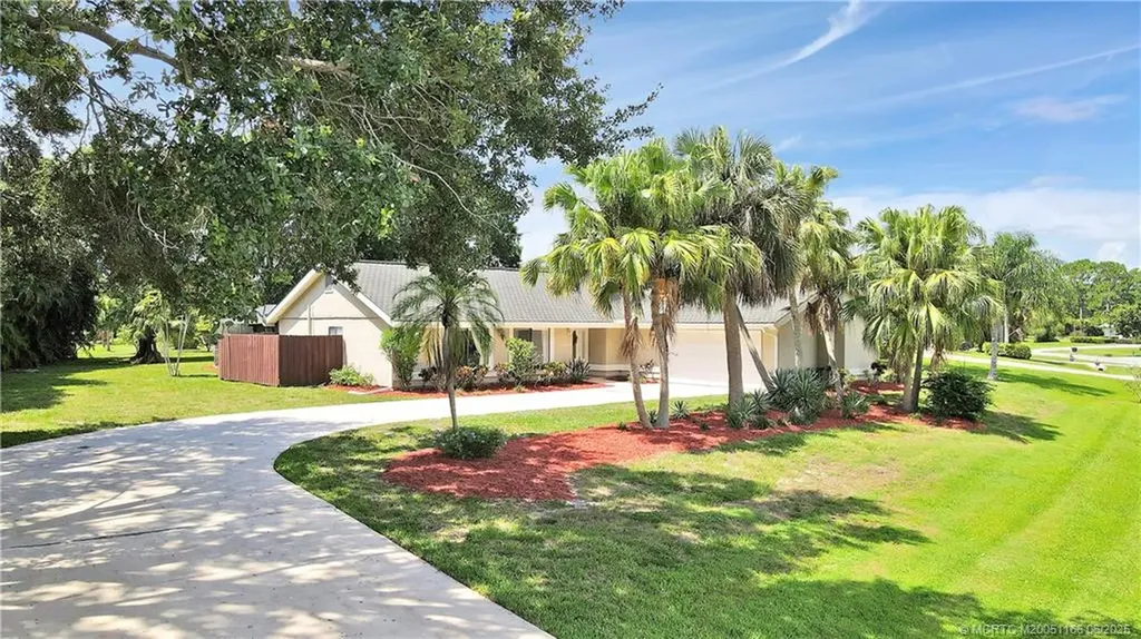 3060 SE Darien Road Port St Lucie FL 34952