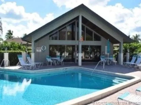 6295 SE Charleston Place Hobe Sound FL 33455