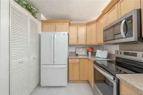 6295 SE Charleston Place Hobe Sound FL 33455