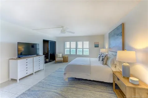 2571 NE Ocean Boulevard Stuart FL 34996