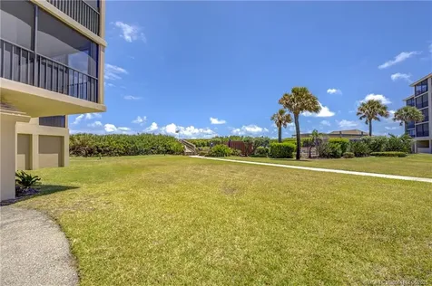 2571 NE Ocean Boulevard Stuart FL 34996