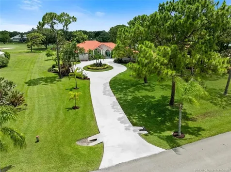 4902 SW Bimini Circle N Palm City FL 34990