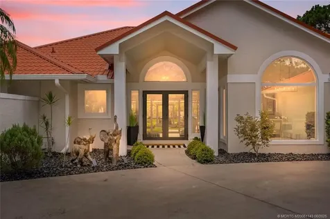 4902 SW Bimini Circle N Palm City FL 34990