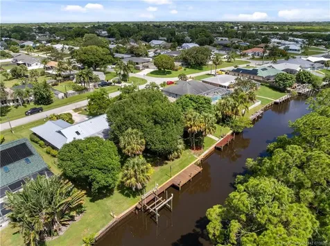 1339 SE Coral Reef Street Port St Lucie FL 34983