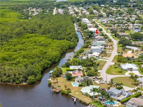 1339 SE Coral Reef Street Port St Lucie FL 34983