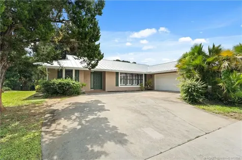 1339 SE Coral Reef Street Port St Lucie FL 34983