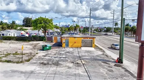 1500 S Military Trail West Palm Beach FL 33415