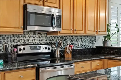 399 NW Bayonet Place Jensen Beach FL 34957