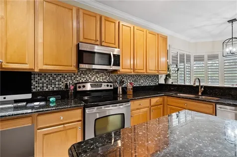 399 NW Bayonet Place Jensen Beach FL 34957