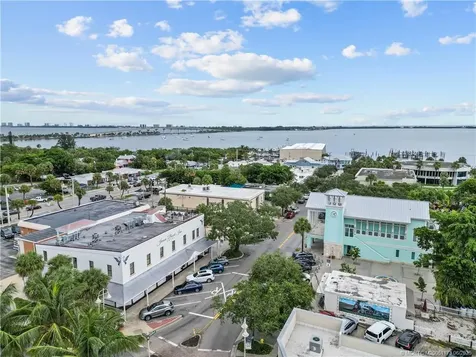 399 NW Bayonet Place Jensen Beach FL 34957