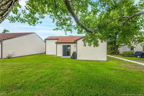 2229 SE Brekenridge Circle Port St Lucie FL 34952