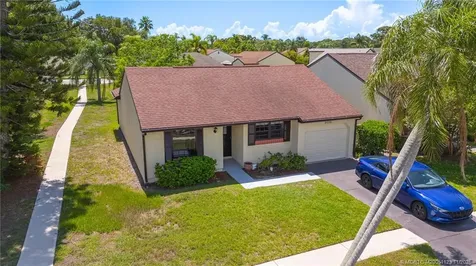 2229 SE Brekenridge Circle Port St Lucie FL 34952