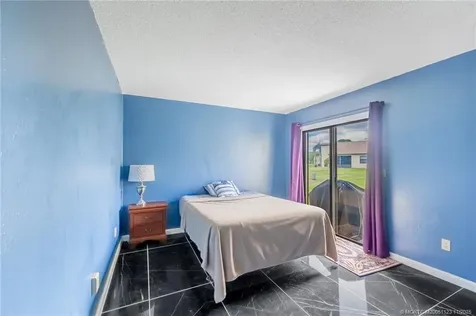 2229 SE Brekenridge Circle Port St Lucie FL 34952