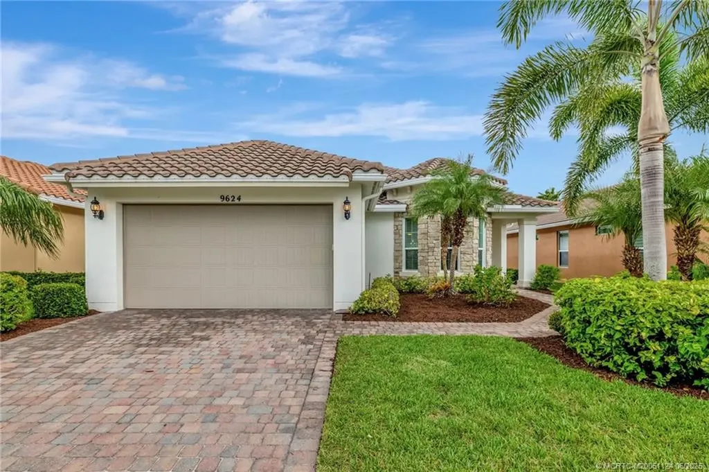 9624 SW Royal Poinciana Drive Port St Lucie FL 34987