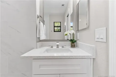 950 Starflower Avenue Sebastian FL 32958