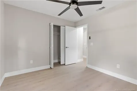 950 Starflower Avenue Sebastian FL 32958