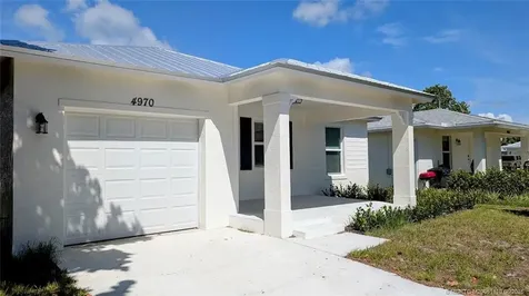 4970 SE Jack Avenue Stuart FL 34997