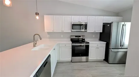 4970 SE Jack Avenue Stuart FL 34997