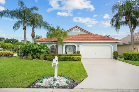 6013 SE Grand Cay Court Stuart FL 34997