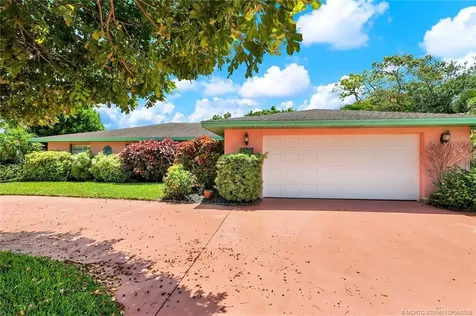 2822 NE Yorkshire Lane Jensen Beach FL 34957